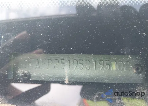 2005 Ford Five Hundred Limited from USA, damaged, VIN 1FAFP25195G195202